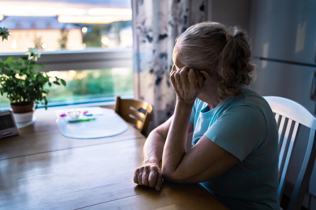 Social Security Survivor Benefits: Widows Get 100% Starting at This Age in 2026